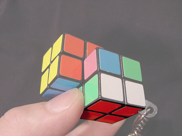 双子キューブ。双子ルービックキューブ。解法
