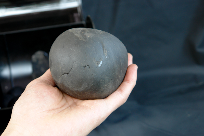 消しゴムのかすを数年かけて集めた２