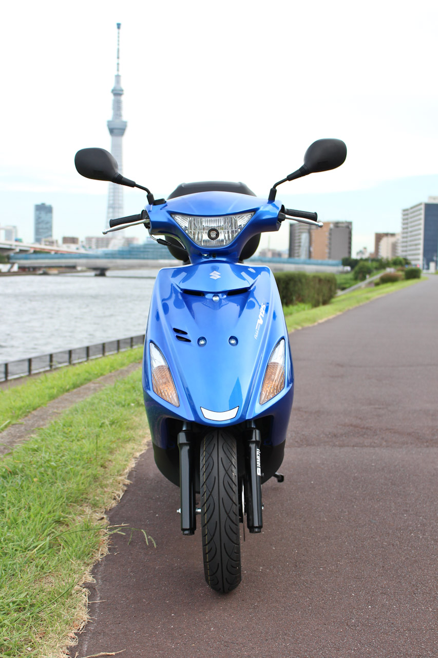 suzuki addressv125S SL3/2016年モデル。ミラー・メーター・ウィンカー・ヘッドライト