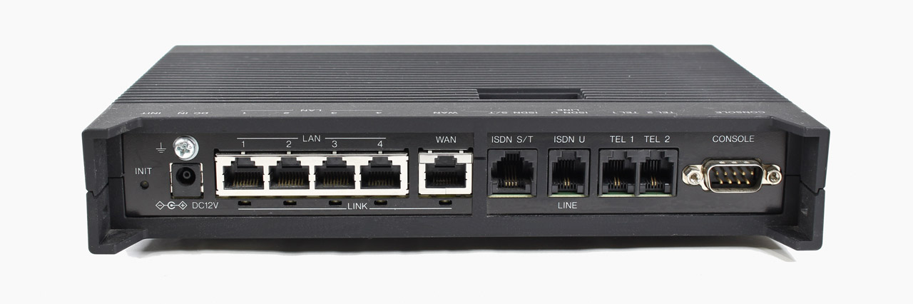 YAMAHA router NVR500 背面