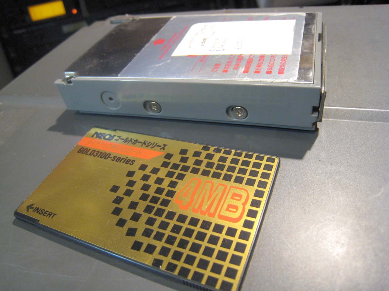 dynabook386SX J-3100SX 60MB HDDと拡張メモリNEOS ゴールドカードシリーズ 4MB