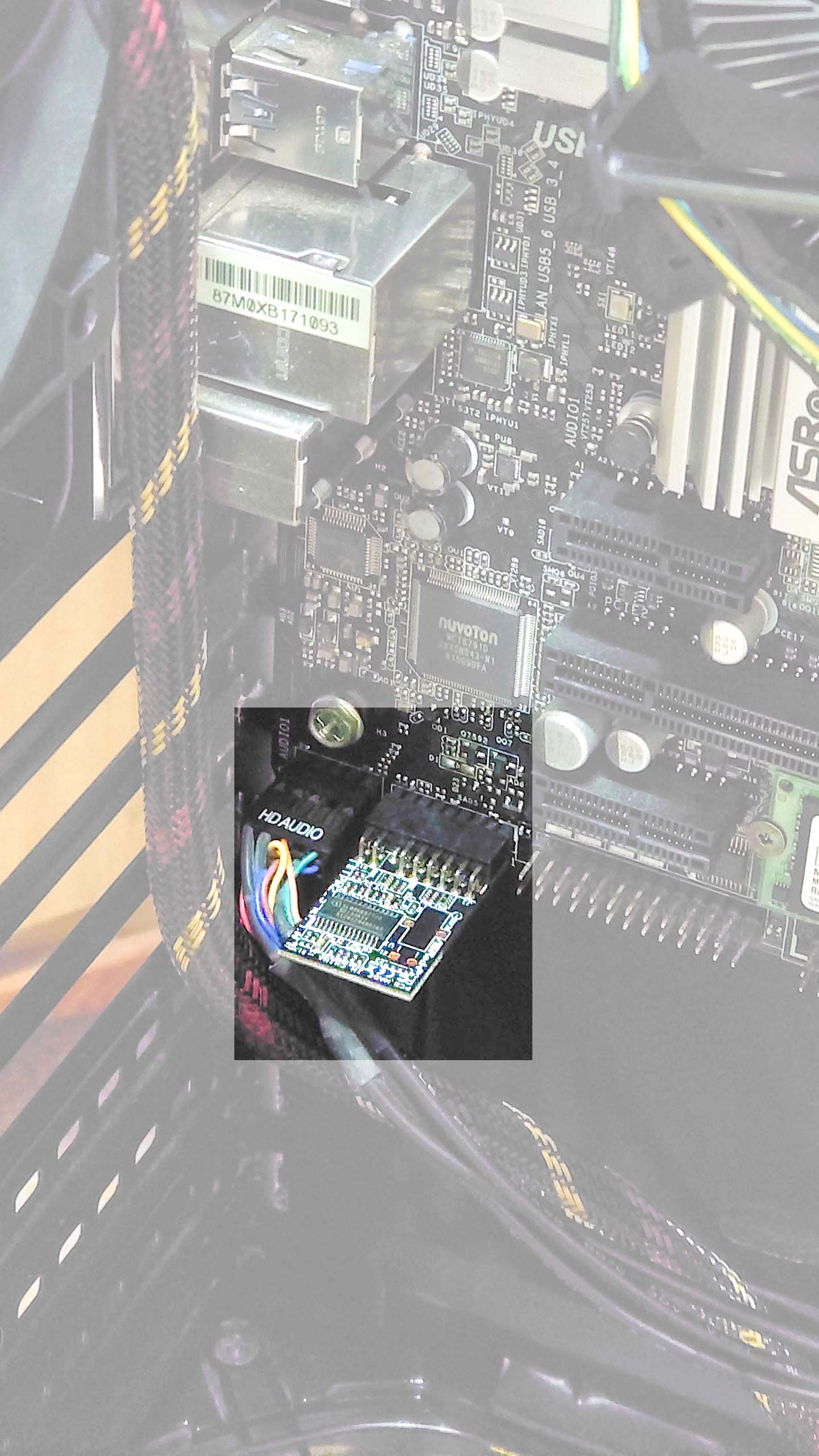 オークションで買ったasrock B360MはマウスコンピュータのOEMマザボだったので、BIOSは特殊だし、TPM2.0モジュールが検出されなくてwindows11がインストールできなくて大変だった。